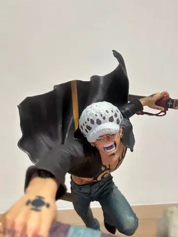 [ ONE PIECE ] 피규어 트라팔가 로