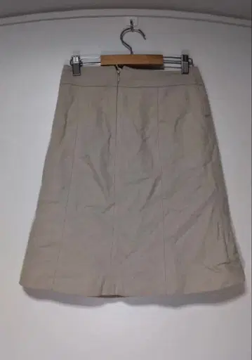 NATURAL BEAUTY BASIC 타이트 스커트 XS 베이지