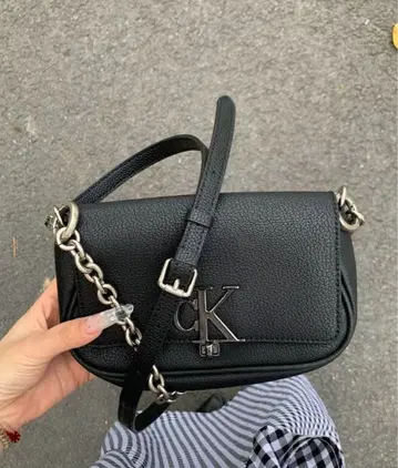 Calvin Klein jeans DH3240 블랙 숄더백