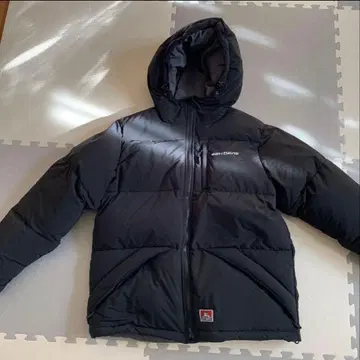 벤데이비스 다운 자켓 M 사이즈