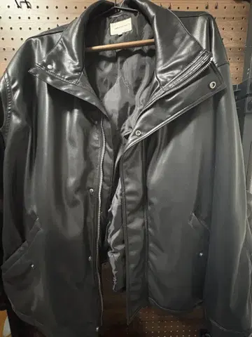 블랙 합성 피혁 자켓