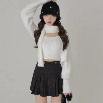 M me eme Belt design pleats mini skirt