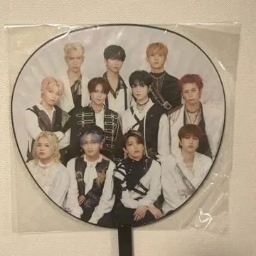 INI 라포스타 2025 BIG 부채