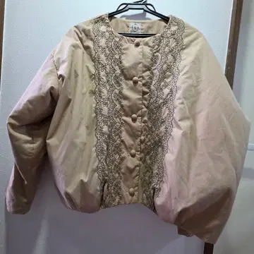 베이지 자수 숏코트, 자켓 면 사만사 모스모스 프리