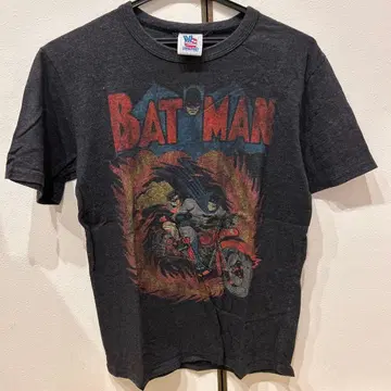 배트맨 T셔츠 JUNK FOOD