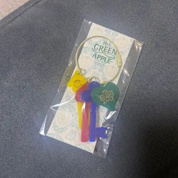 Mrs. GREEN APPLE 키링