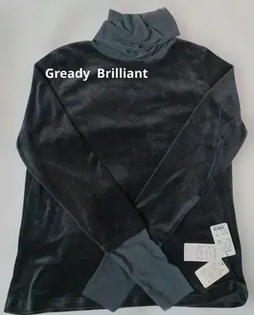 미사용 새상품 Gready Brilliant 벨로아 x 시어 터틀 상의