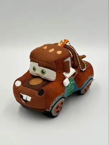 도쿄 디즈니 리조트 카2 메이터 인형 배지 마스코트