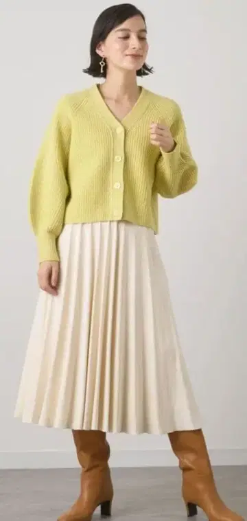 새상품급 아나이 스웨이드 플레어 스커트