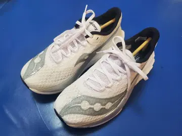 Saucony Endorphin Pro 러닝화 25.0cm