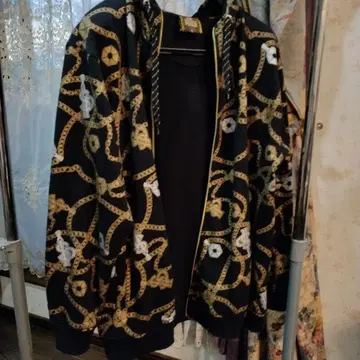 후드 부착 점퍼