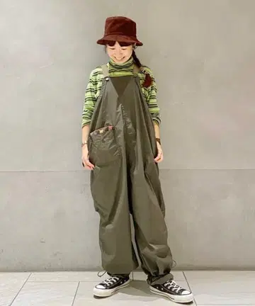 BEAMSBOY 빔즈 보이 멀티 보더 터틀넥