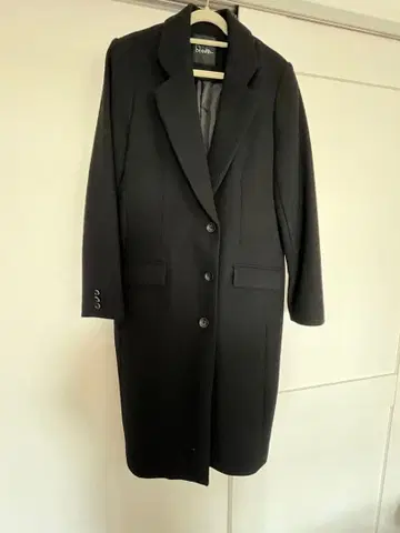 로쏘 블랙 체스터 코트