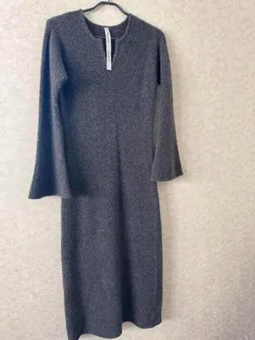 THE PAUSE 그레이 롱 니트 원피스