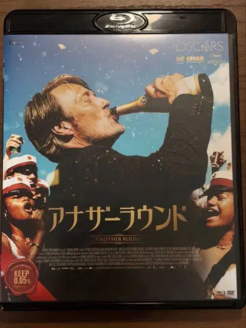 매즈 미켈슨 주연 Another Round 블루레이 + DVD 2매 세트