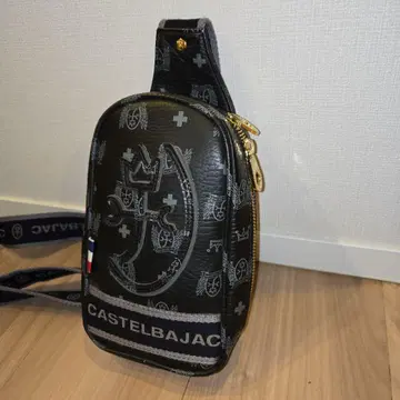 CASTELBAJAC 블랙 숄더백