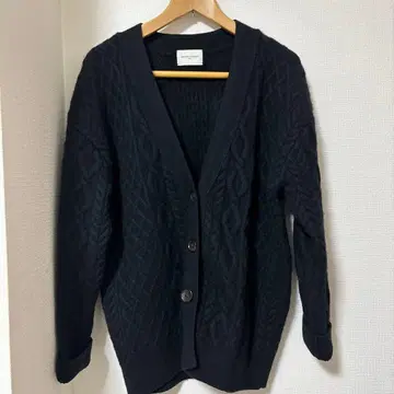 유나이티드 애로우즈 블랙 가디건 케이블 아우터