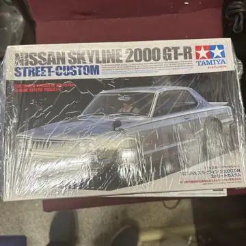 TAMIYA NISSAN SKYLINE 2000 GT-R