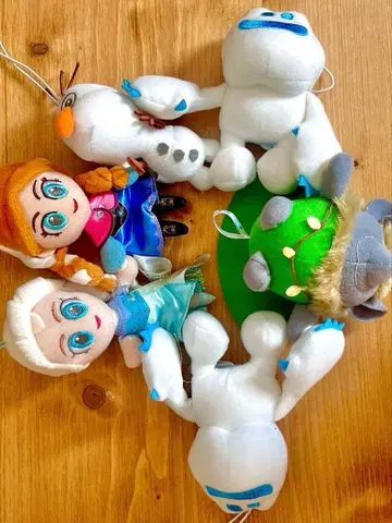 Disney 모두 함께 이어지는 컬렉션 마스코트 안나와 눈의 여왕