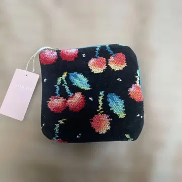 [ FEILER ] LOVERARY 체리 패턴 파우치 블랙