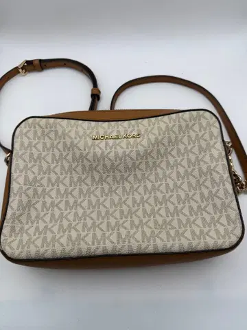 새상품급 MICHAEL KORS MK 로고 숄더백