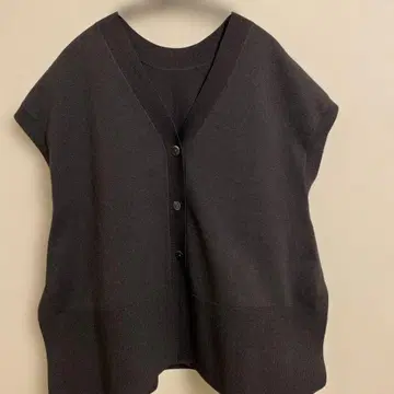 UNITED ARROWS 프렌치 슬리브 니트 베스트 다크 그레이