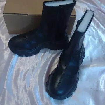 스튜디오 클립 이번 시즌 경량 스니커즈 부츠 L