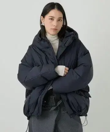 한정판 네이비 Chaos REMI RELIEF 별주 숏 다운 코트