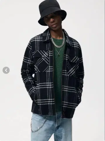 새상품급 ZARA 체크 자켓 블루종 남성용 M 사이즈