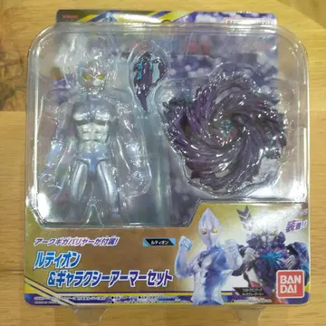 울트라 액션 피규어 루티온 & 갤럭시 아머 울트라맨 아크