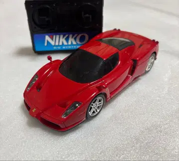 NIKKO 페라리 엔초 빨간색 1/18
