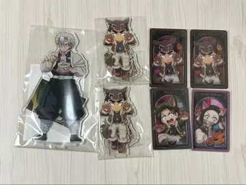 귀멸의 칼날 우각 콜라보 할로윈 아크릴 스탠드 메탈릭 카드 묶음 판매