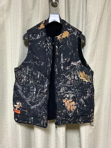 TIGHTBOOTH BULLET CAMO REVERSIBLE VEST