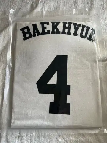 EXO 백현 BAEKHYUN 티셔츠 미사용 새상품