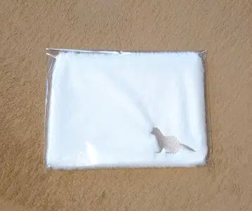 모든 행운을 손에 넣은 남자 퍼 파우치