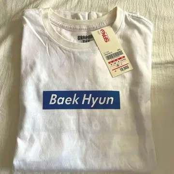 EXO BAEKHYUN 백현 SPAO 티셔츠