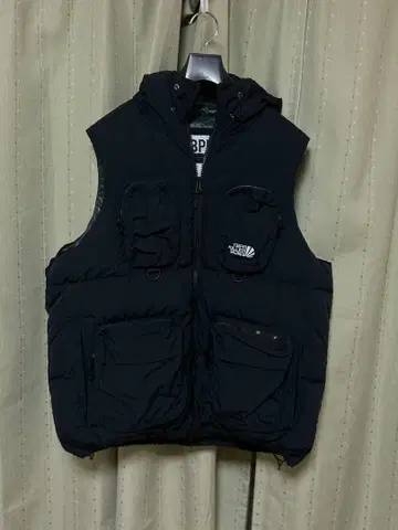 TIGHTBOOTH PRODUCTION/UTILITY DOWN VEST