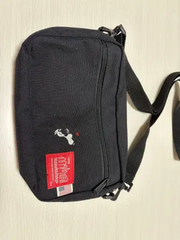 스누피 자수 블랙 숄더백