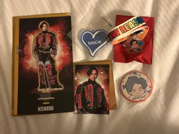 타치바나 켄치 아크릴 스탠드 하트형 키링 트레이딩 카드 캔뱃지 넥스트랩