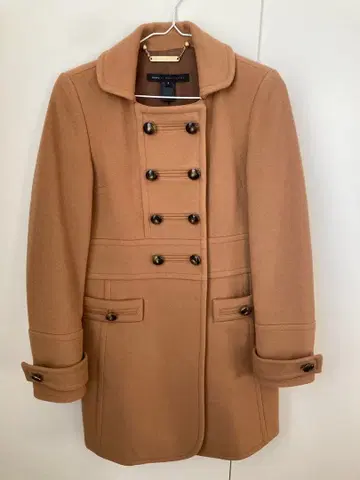 MARC BY MARC JACOBS 베이지 피 코트