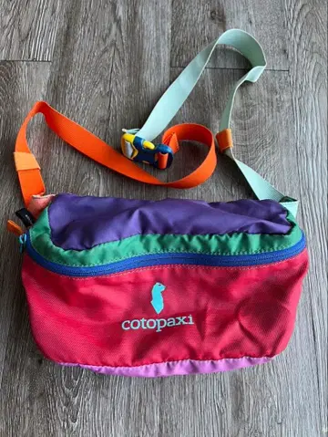 cotopaxi 바디백 컬러풀
