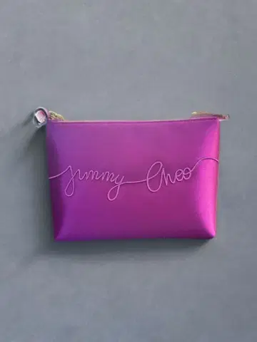 지미 추 파우치