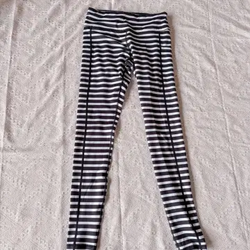 BELCORVA [ S ] 블랙 화이트 보더 레깅스 스트레치