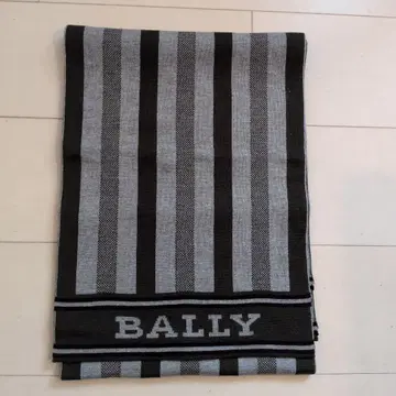 BALLY 스트라이프 니트 머플러