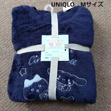 미사용 치이카와 x 산리오 캐릭터즈 플리스 세트 긴팔 룸웨어 M