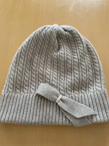 FURLA 니트 모자 리본 포함 베이지