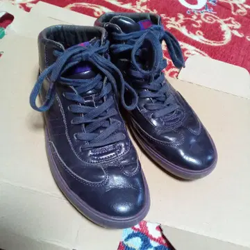 캠퍼 다크 퍼플 하이컷 스니커즈