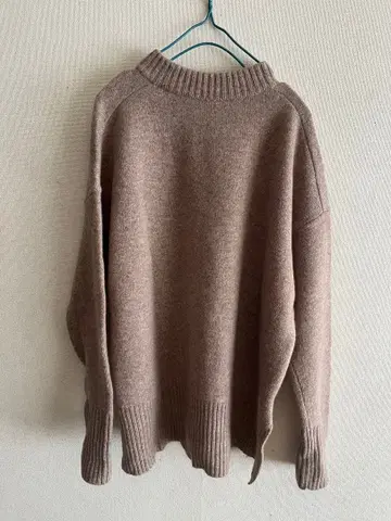 NARU 울 100% 베이지 오버 사이즈 니트