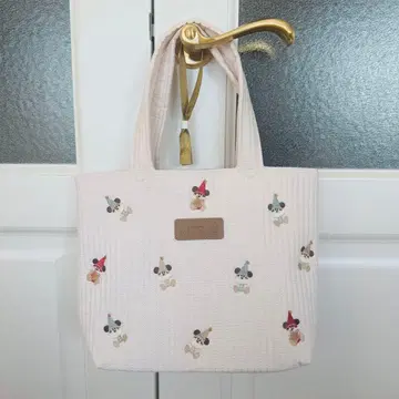 릴린린 토트백 디즈니 크리스마스 2025