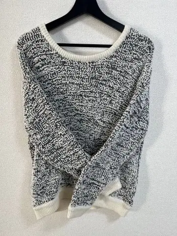 moussy 화이트와 블랙 혼합 2way 크루넥 가디건